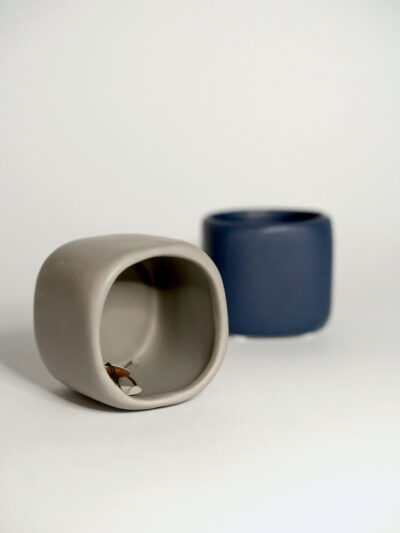 keramični okrasni lonček xs kvadraten beli moder črni sivi 6 cm